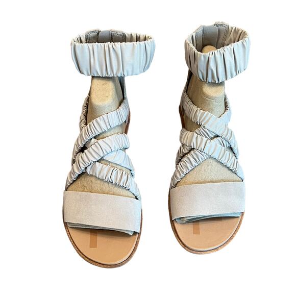 Sorel Women's Sandals in Cream and Tan - Picture 4 of 12